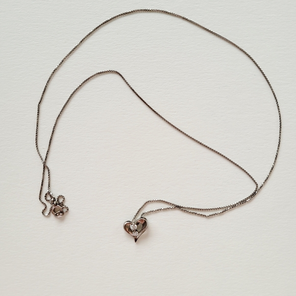 Silver hearts necklace - Picture 2 of 4